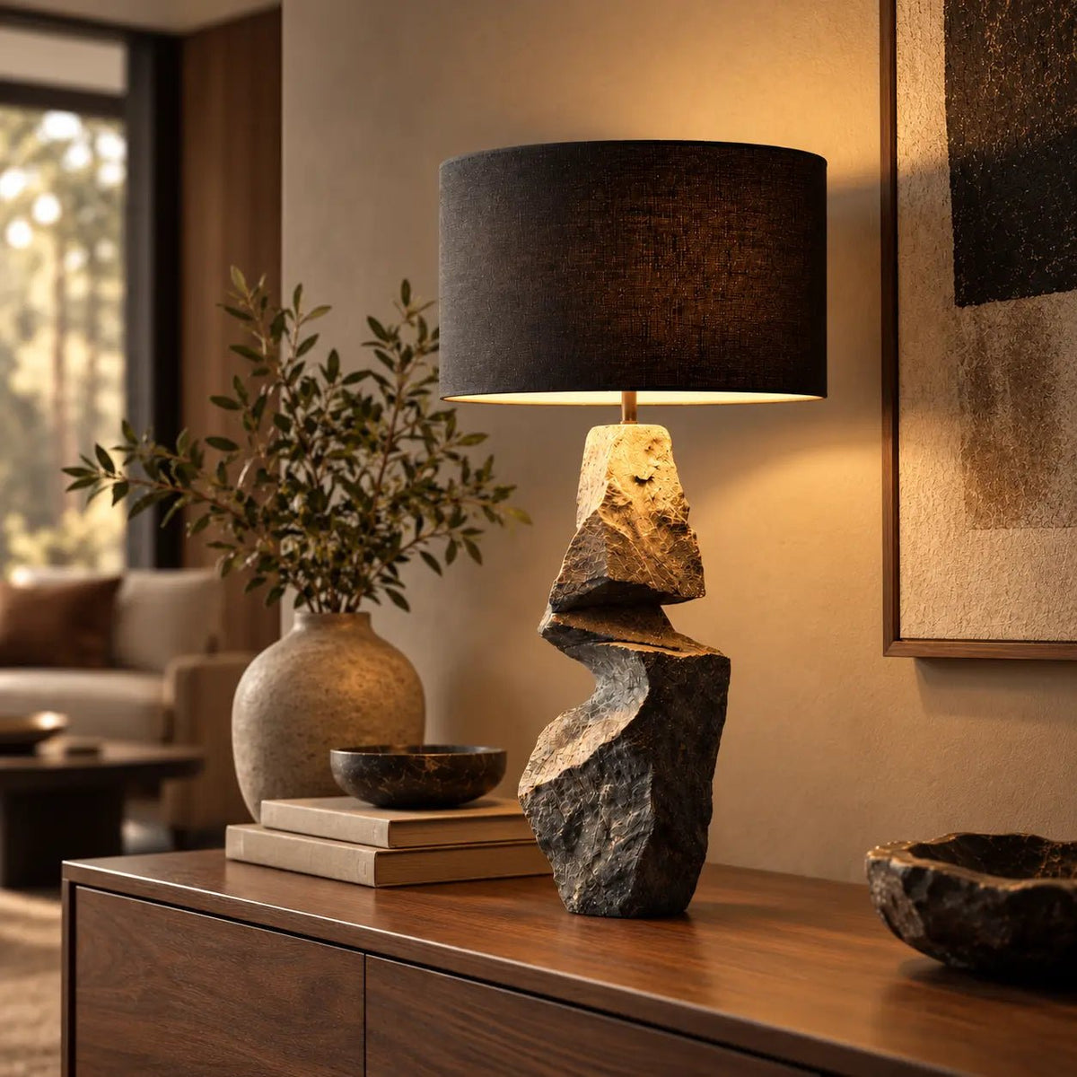 Stone Rift – Sculptural Faux-Stone Table Lamp - JART TEAM